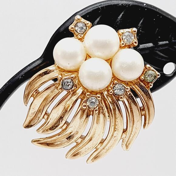 Vintage Crown Trifari Clip Earrings, Faux Pearl, Rhinestone, Mid-Century - Picture 3 of 10